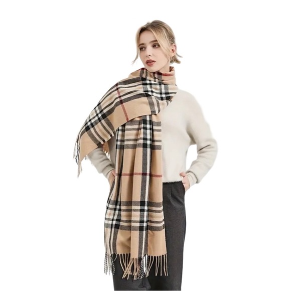 Classic Plaid Cashmere-Feel Oversized Scarf - Picture 3 of 3